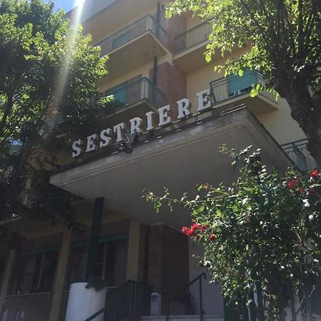 Hotel Sestriere Chianciano Terme Eksteriør bilde