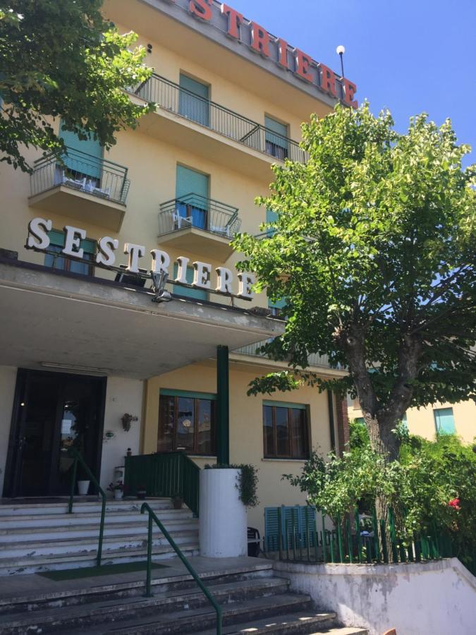 Hotel Sestriere Chianciano Terme Eksteriør bilde