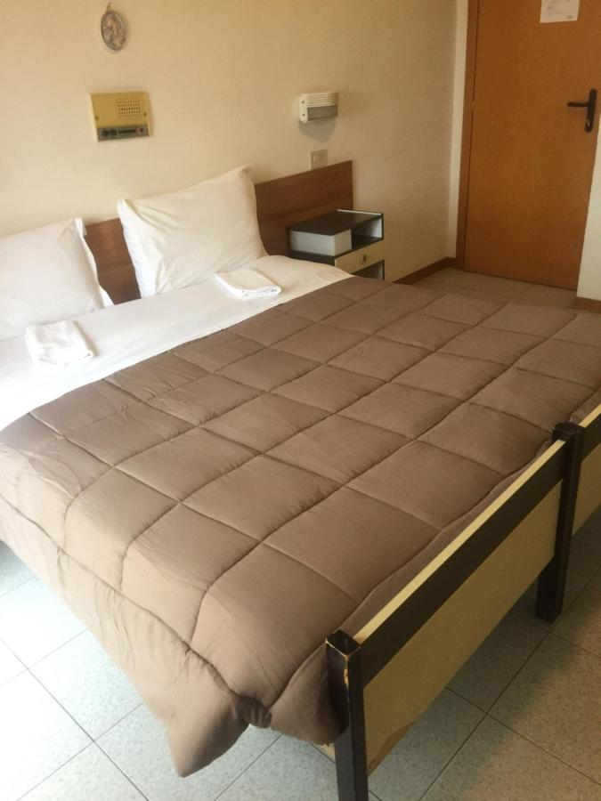 Hotel Sestriere Chianciano Terme Eksteriør bilde
